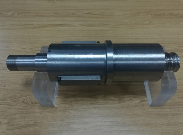 東洋SI-230注塑機(jī)頂針絲桿